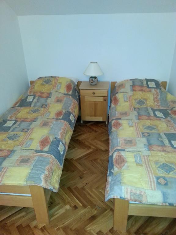 Guesthouse Lidija Kukljica Bilik gambar